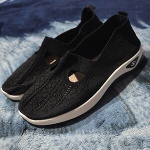 Black Slip-On Women's Shoes